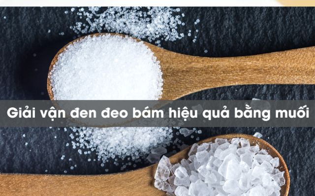 Dùng muối rắc ở từng phòng, xung quanh sân nhà